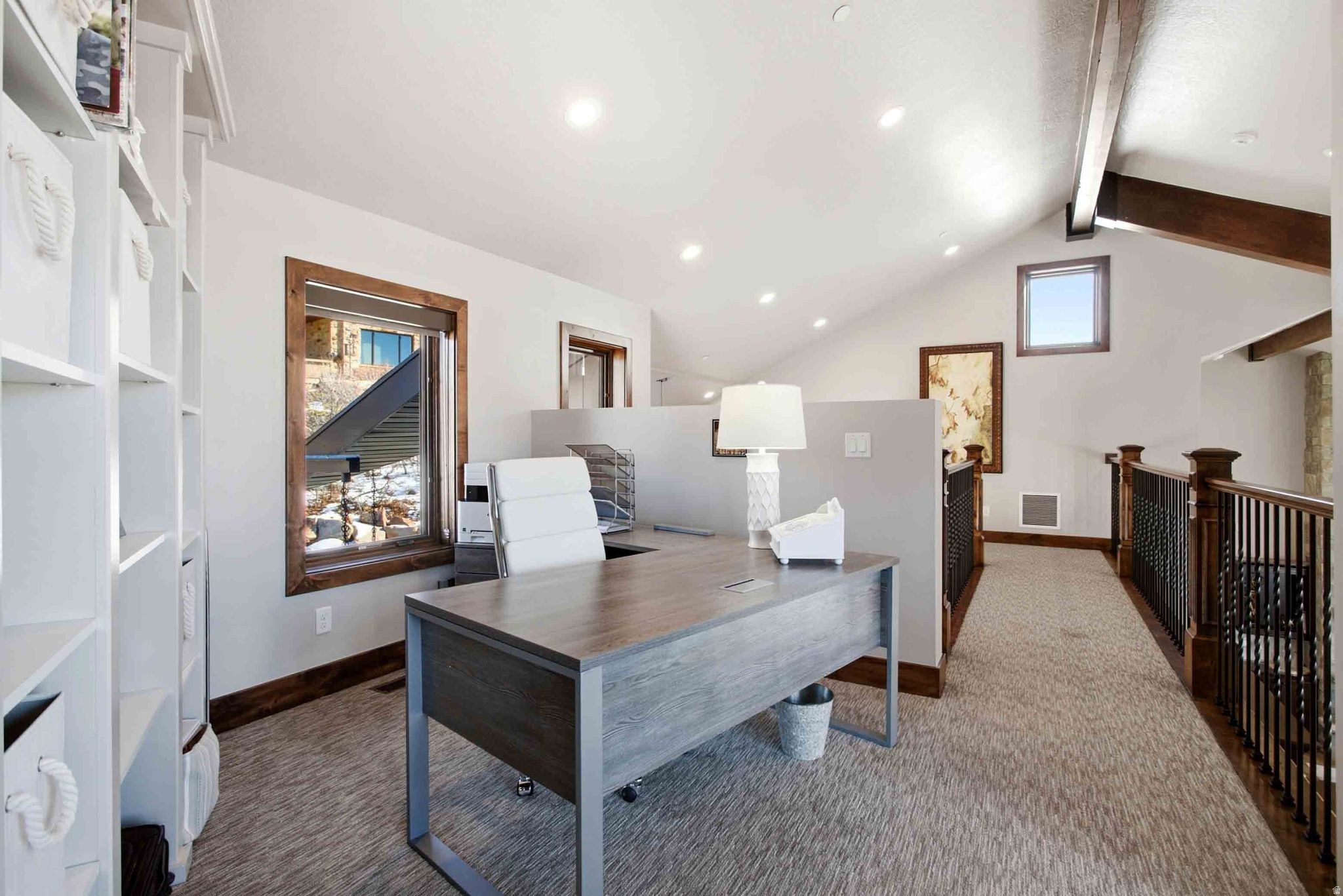 HIDEOUT/SILVER SKY - Residential