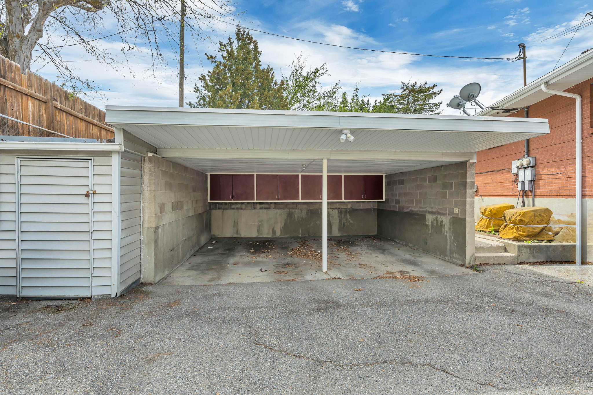 WASATCH HGTS - Residential Income