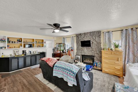 Tiny photo for 75 S 500 E, Pleasant Grove, UT 84062 (MLS # 2113959)