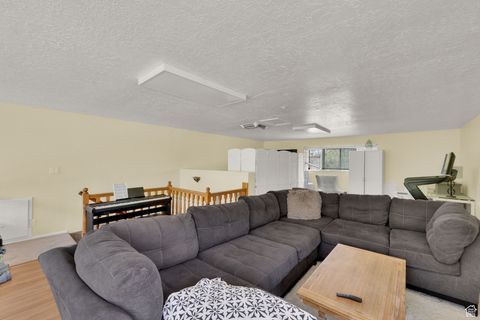 Tiny photo for 75 S 500 E, Pleasant Grove, UT 84062 (MLS # 2113959)