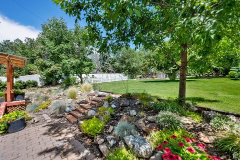 Tiny photo for 75 S 500 E, Pleasant Grove, UT 84062 (MLS # 2113959)
