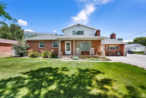 Photo of 75 S 500 E, Pleasant Grove, UT 84062 (MLS # 2113959)
