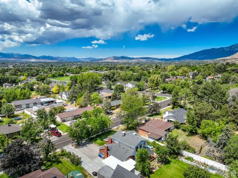 Tiny photo for 75 S 500 E, Pleasant Grove, UT 84062 (MLS # 2113959)
