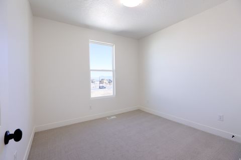 Tiny photo for 11324 S SILVER POND DR W #323, South Jordan, UT 84009 (MLS # 2144862)