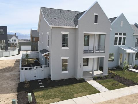 Photo of 11324 S SILVER POND DR W #323, South Jordan, UT 84009 (MLS # 2144862)