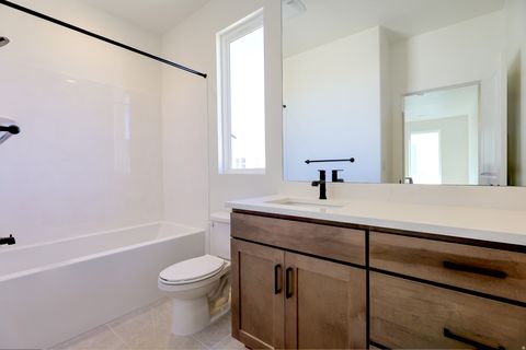 Tiny photo for 11324 S SILVER POND DR W #323, South Jordan, UT 84009 (MLS # 2144862)