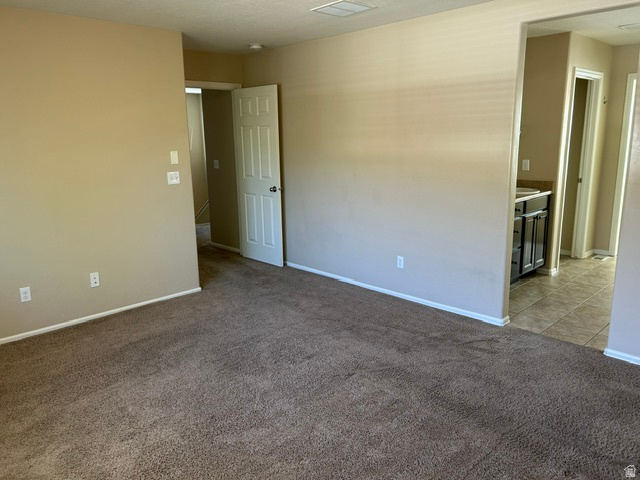 GREY HAWK - Residential