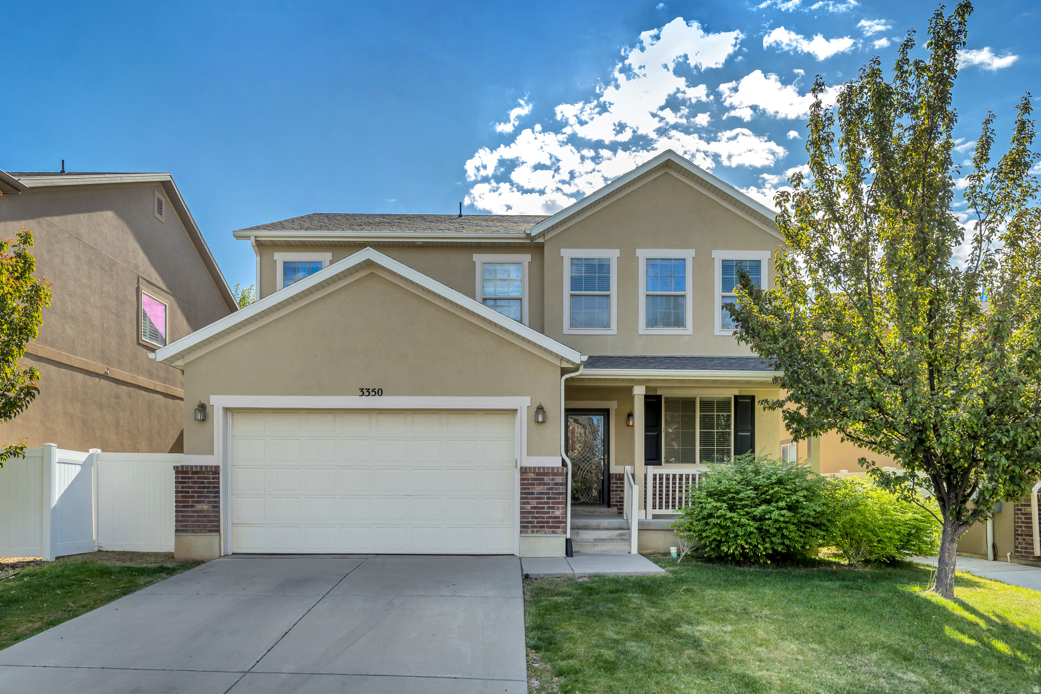 GREY HAWK - Residential