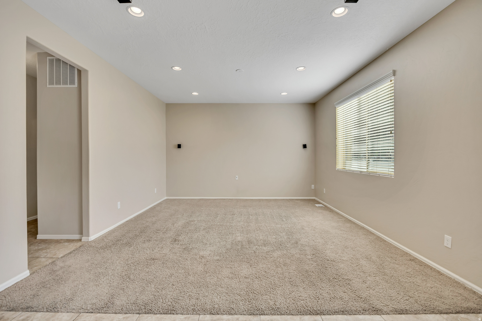 GREY HAWK - Residential