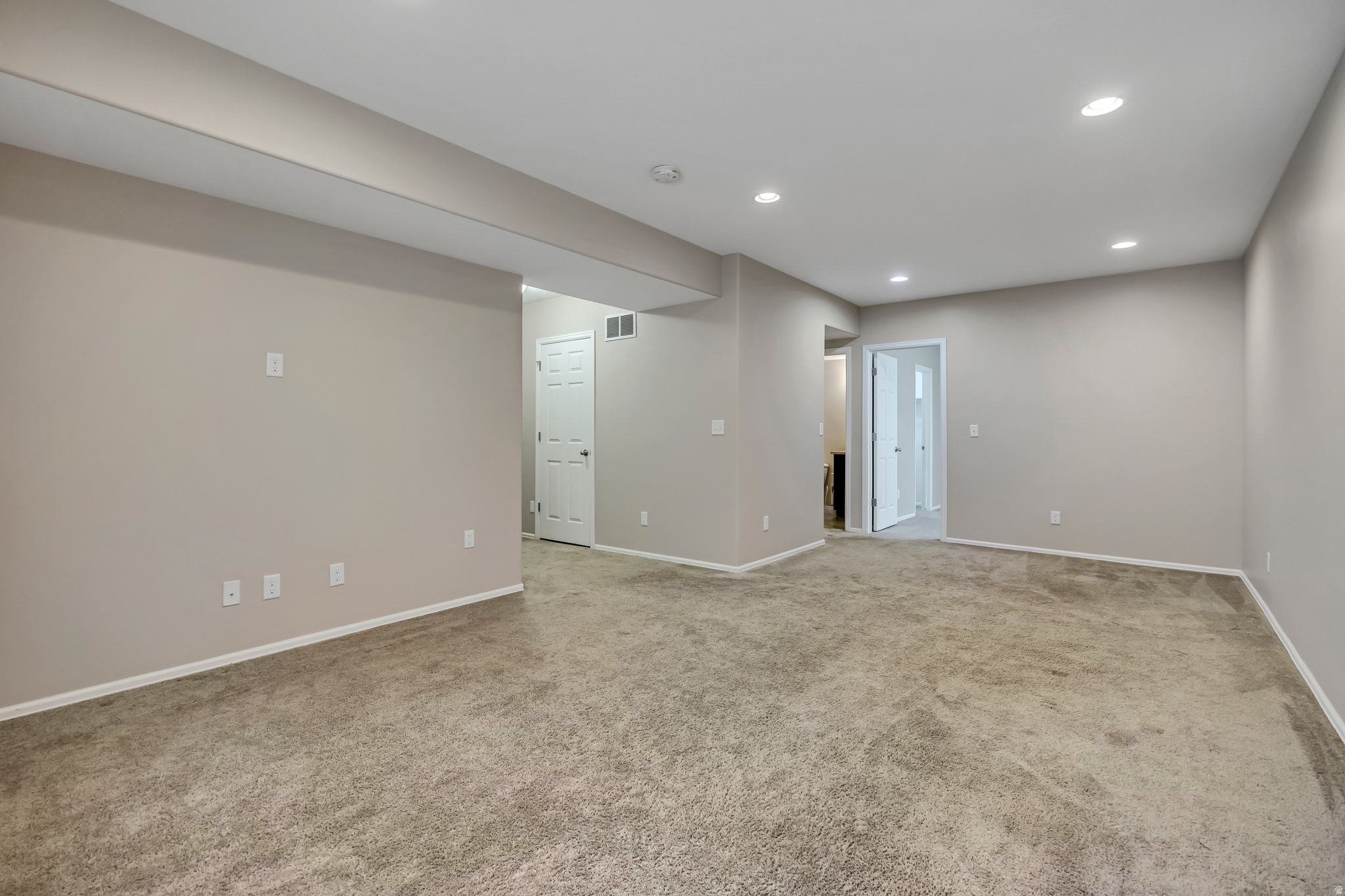 GREY HAWK - Residential