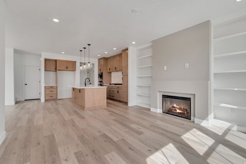 Tiny photo for 7224 S GRAVEL CROSS WAY E #191, West Jordan, UT 84081 (MLS # 2132141)