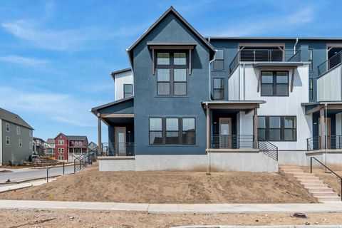 Tiny photo for 7224 S GRAVEL CROSS WAY E #191, West Jordan, UT 84081 (MLS # 2132141)