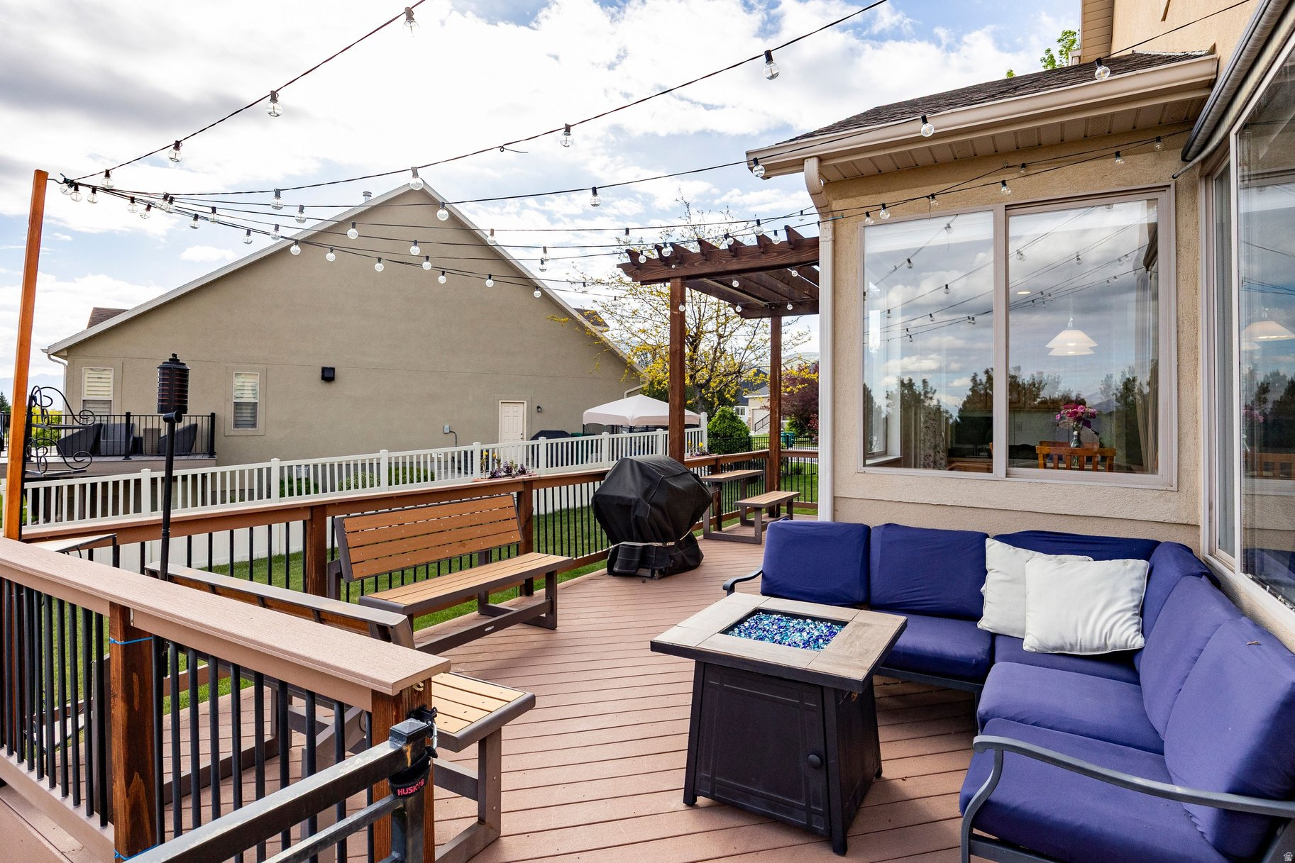 HIGHLAND HILLS - Residential