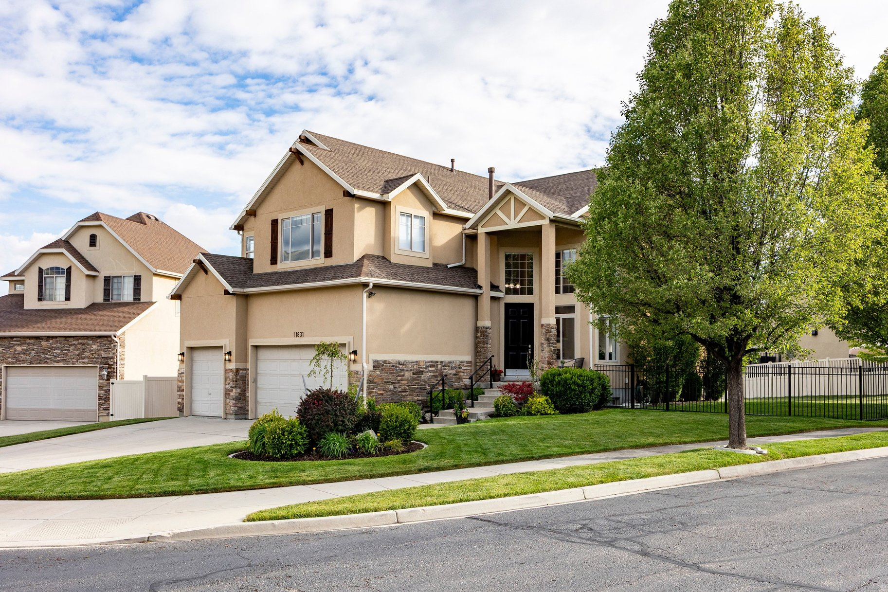 HIGHLAND HILLS - Residential