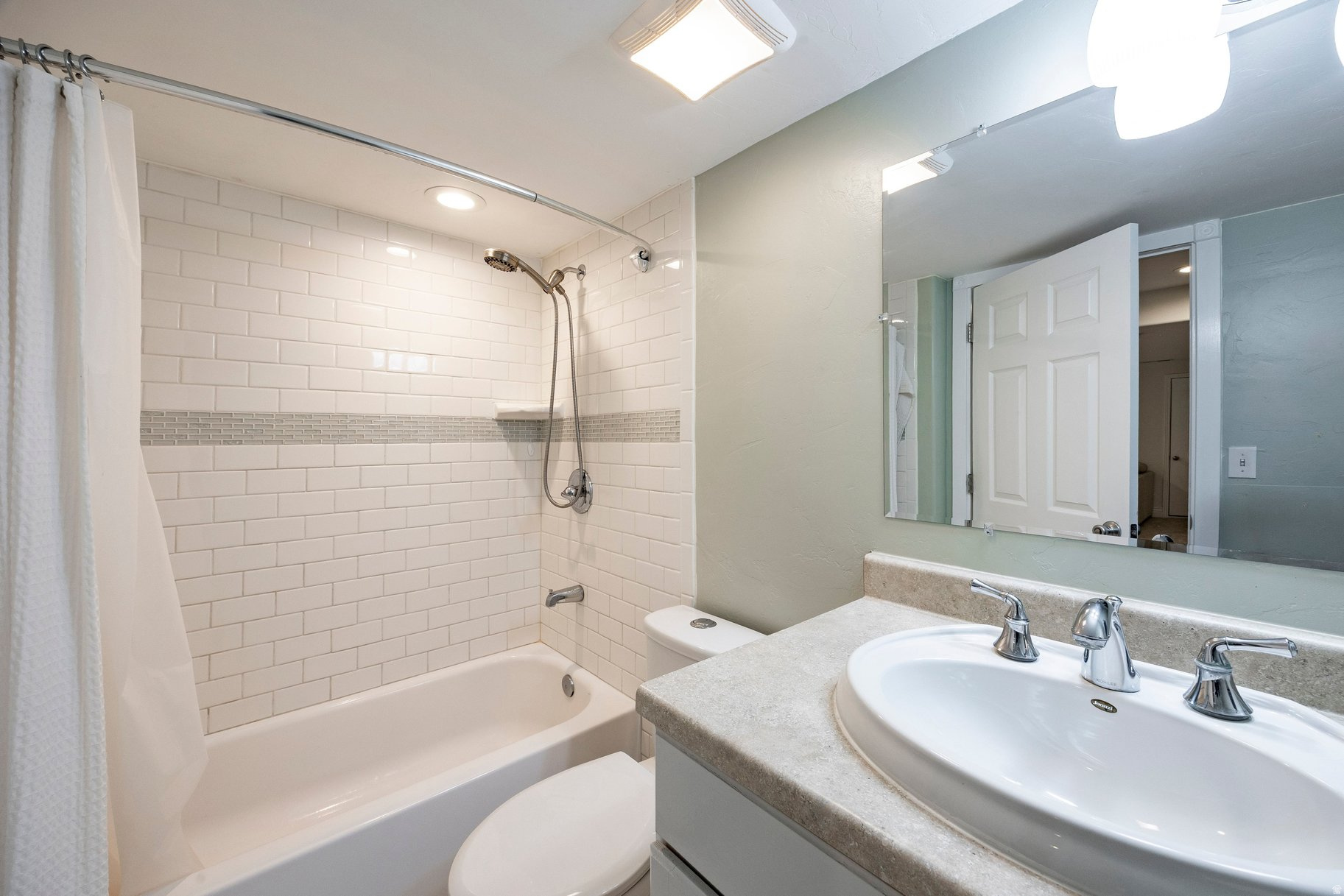 HIGHLAND HILLS - Residential