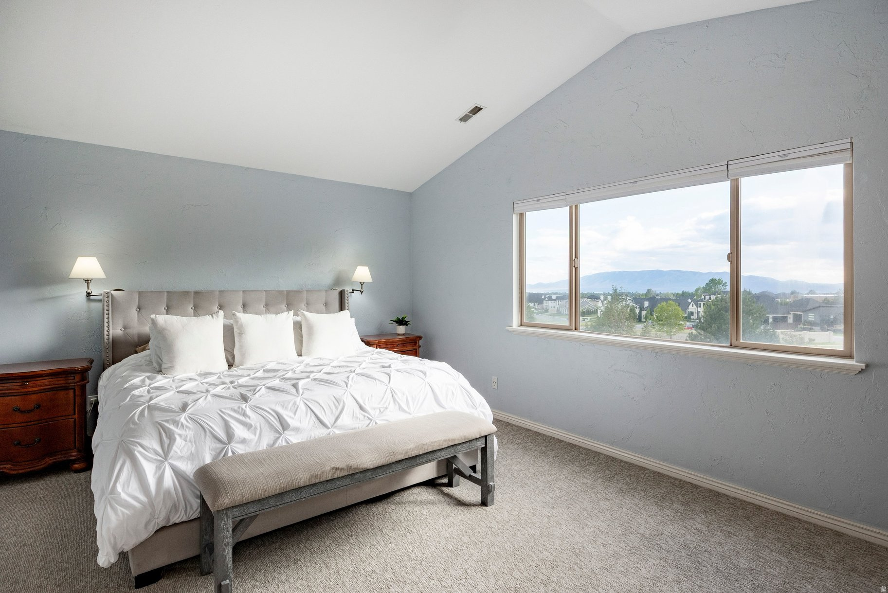 HIGHLAND HILLS - Residential