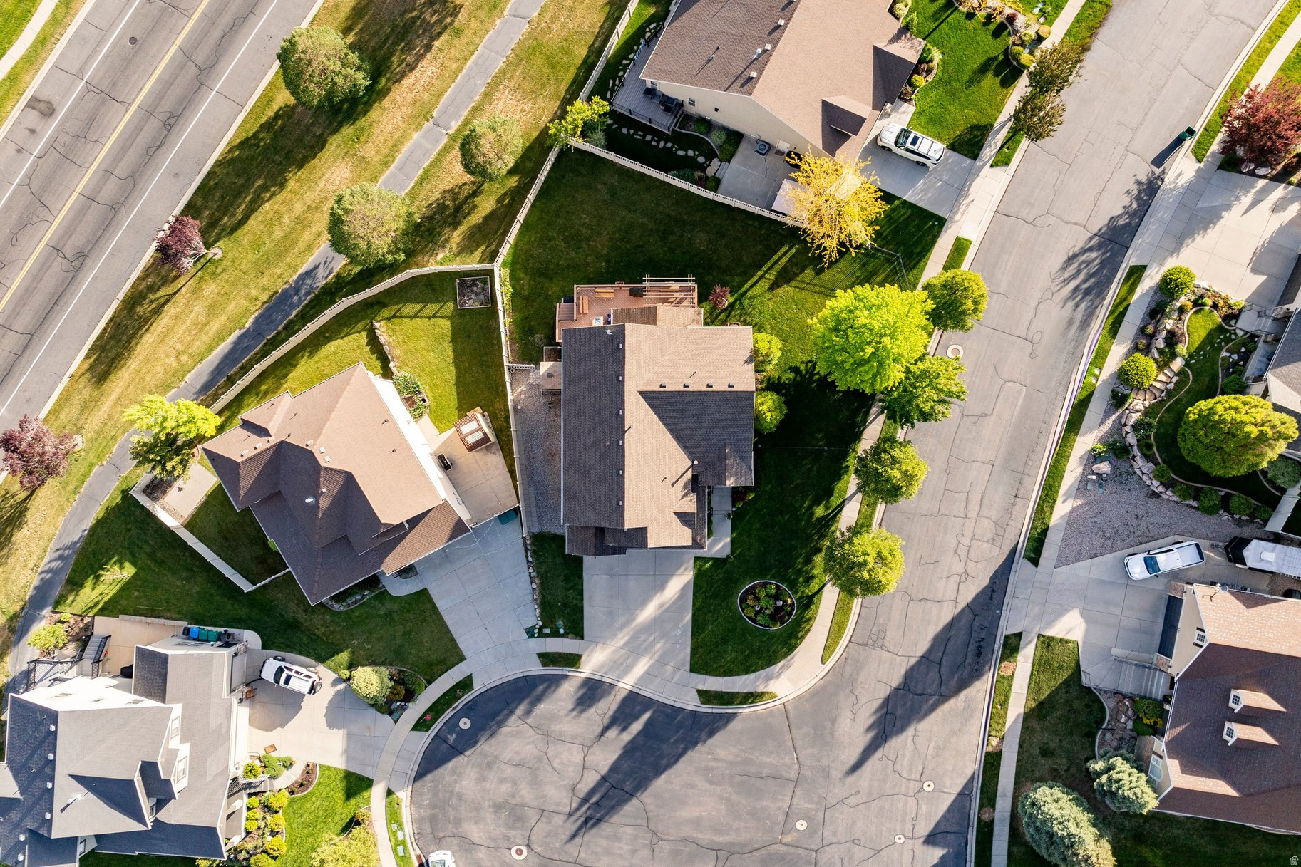 HIGHLAND HILLS - Residential