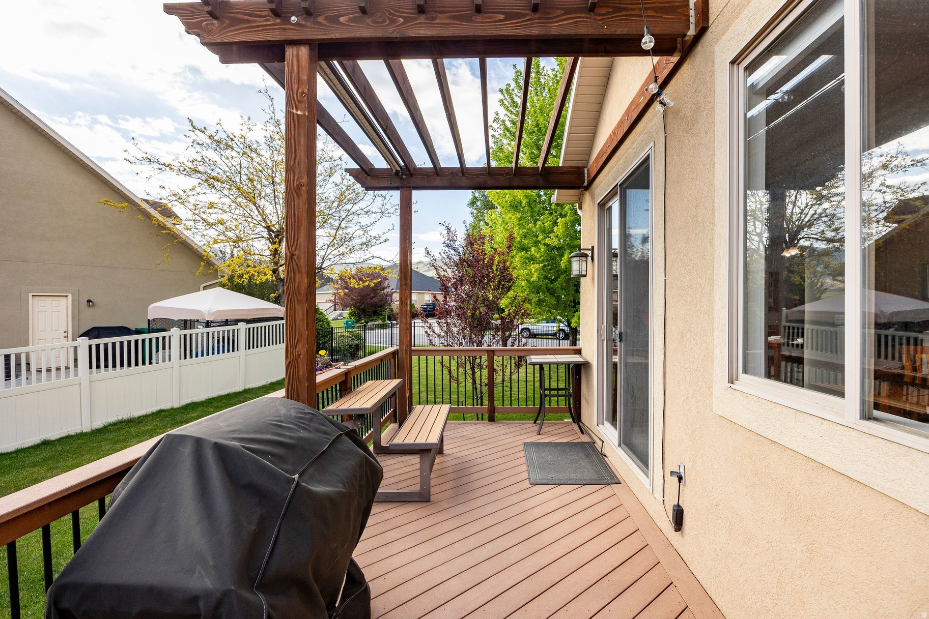 HIGHLAND HILLS - Residential