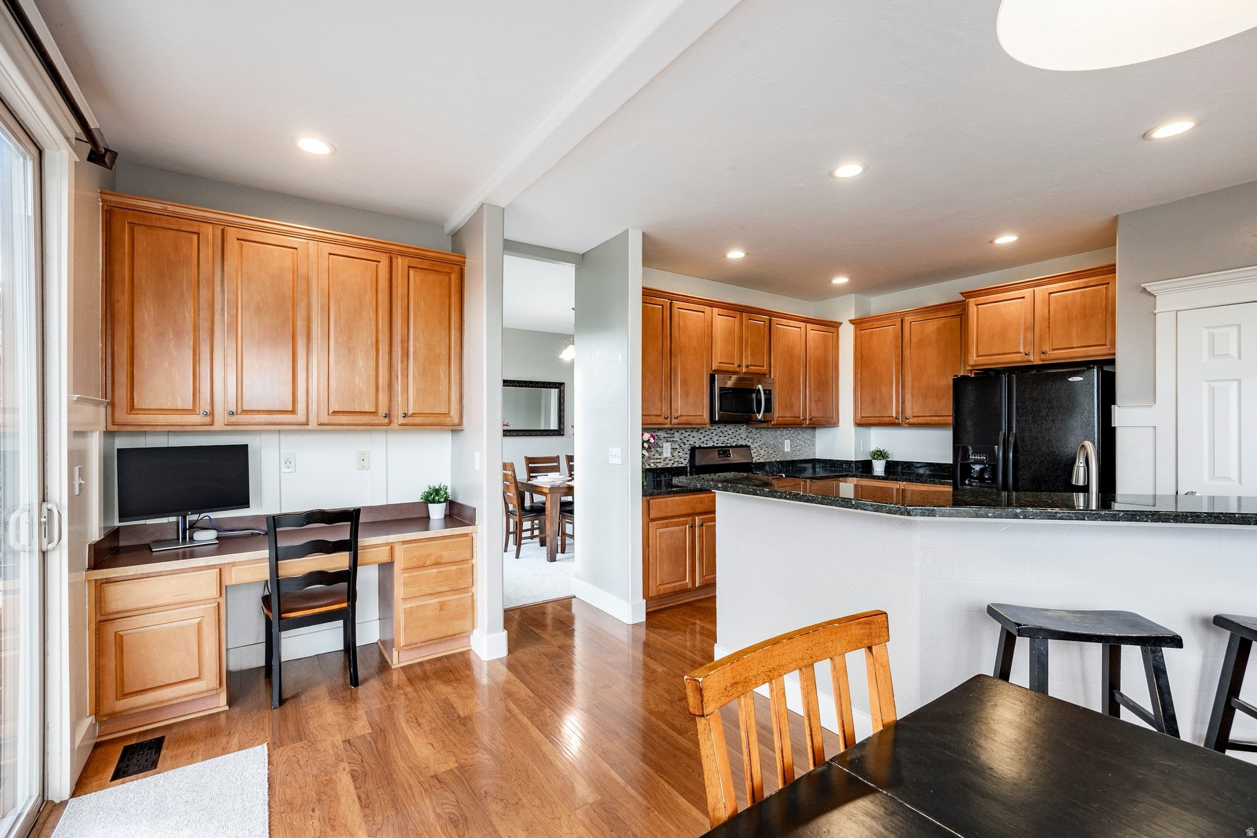 HIGHLAND HILLS - Residential