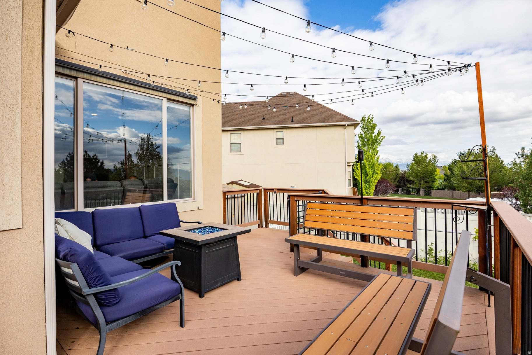 HIGHLAND HILLS - Residential