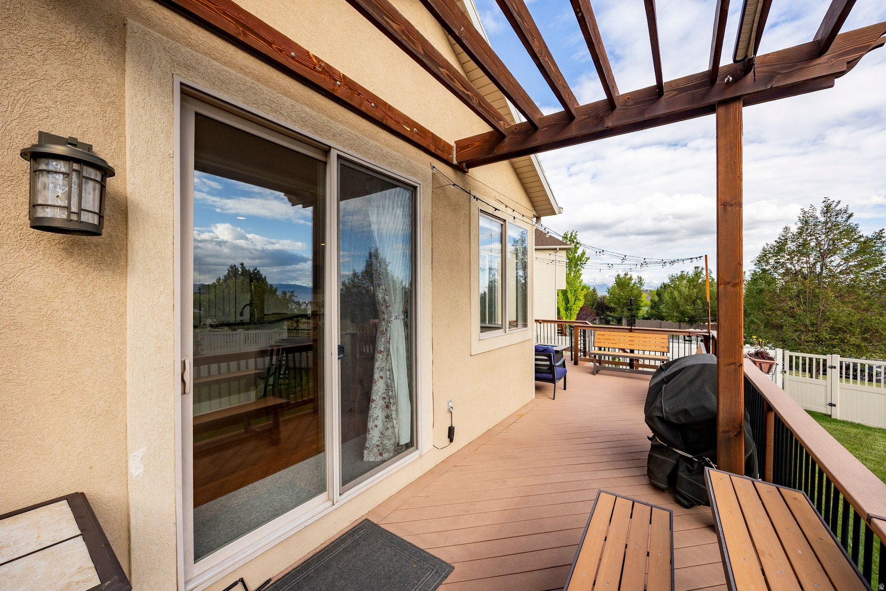 HIGHLAND HILLS - Residential
