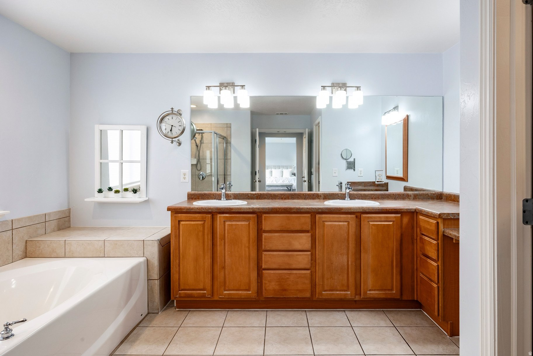 HIGHLAND HILLS - Residential