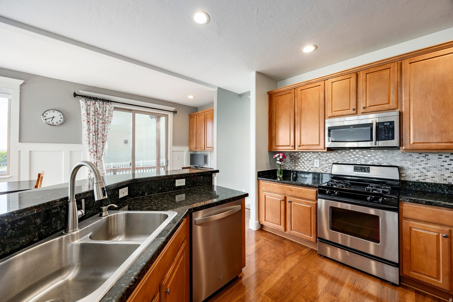 HIGHLAND HILLS - Residential