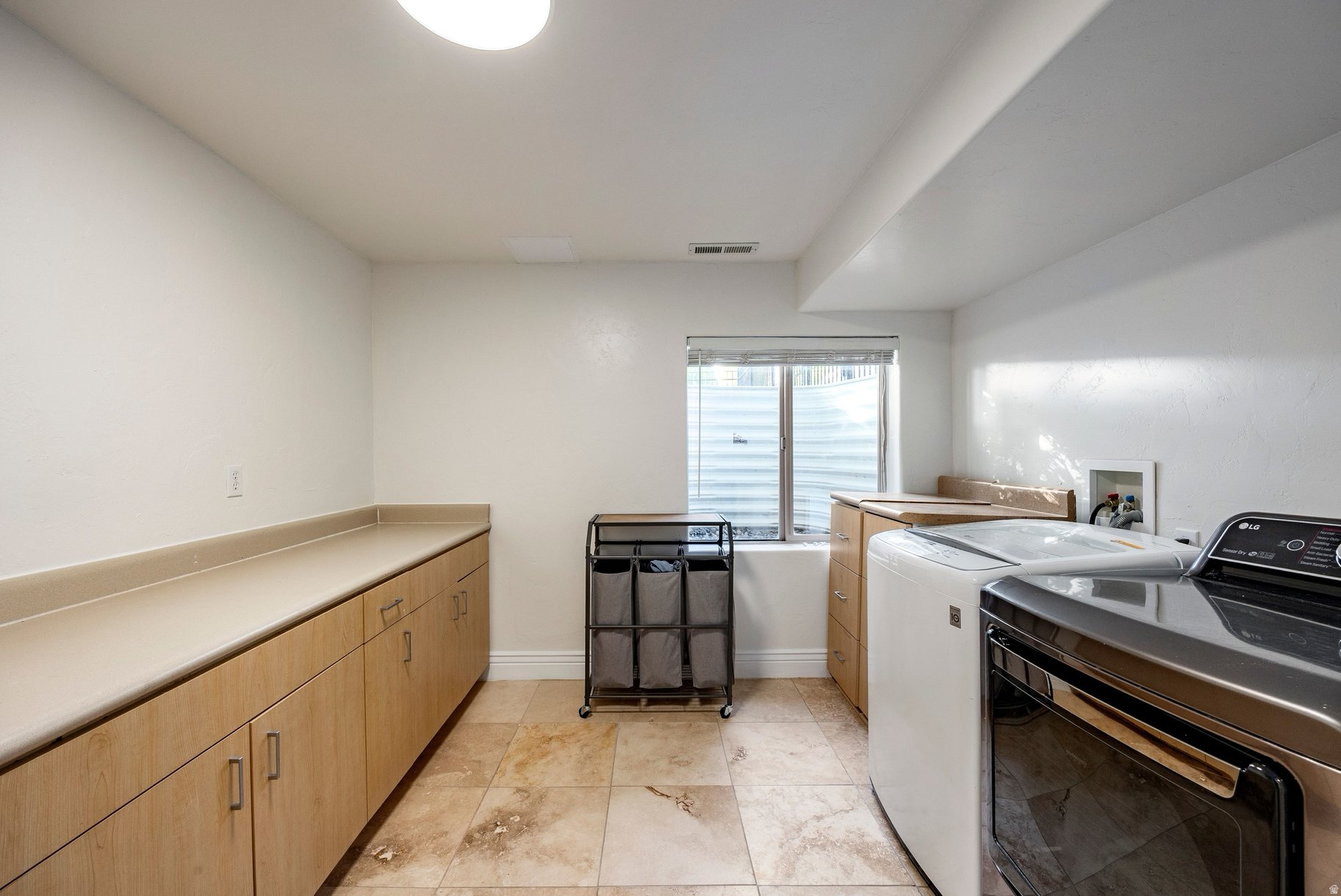 HIGHLAND HILLS - Residential