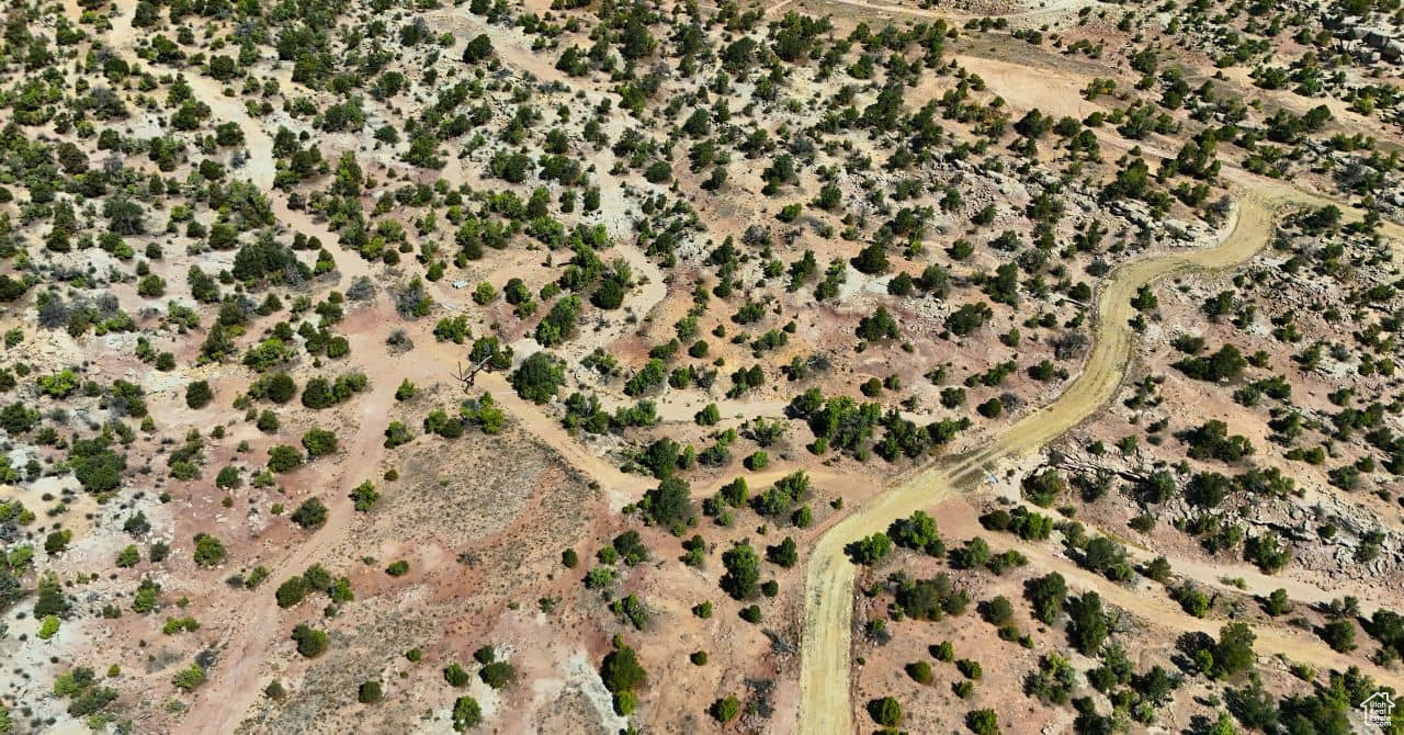 COYOTE HILLS NORTH - Land