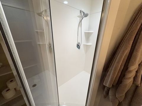 Tiny photo for 6213 S 1550 E, South Ogden, UT 84405 (MLS # 2166828)