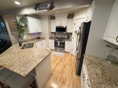 Tiny photo for 6213 S 1550 E, South Ogden, UT 84405 (MLS # 2166828)