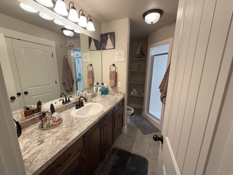 Tiny photo for 6213 S 1550 E, South Ogden, UT 84405 (MLS # 2166828)