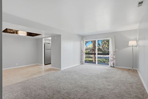 Tiny photo for 4943 S EASTRIDGE LN #131, Murray, UT 84117 (MLS # 2150111)