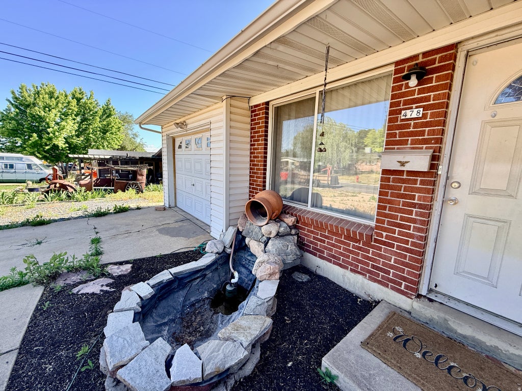Photo of 478 N 200 W, Clearfield, UT 84015 (MLS # 2162678)