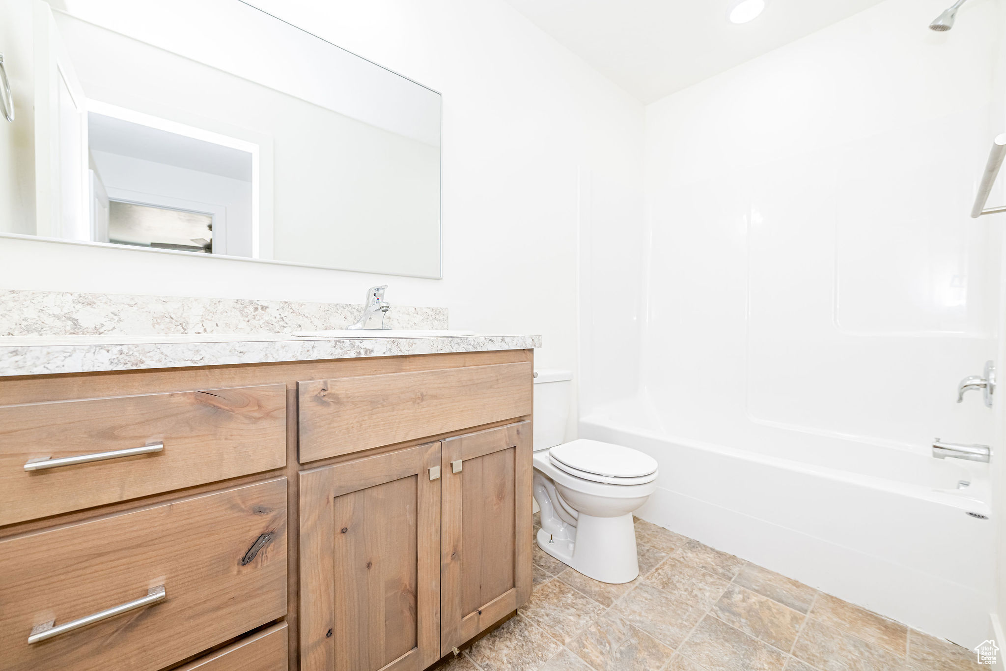 SODA HEIGHTS - Residential Income