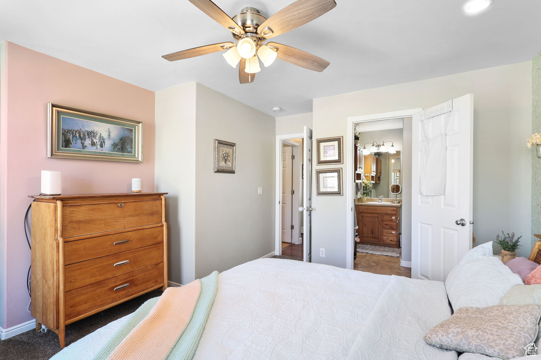 4569 W Harvest Sun Ln, South Jordan, Utah image 14