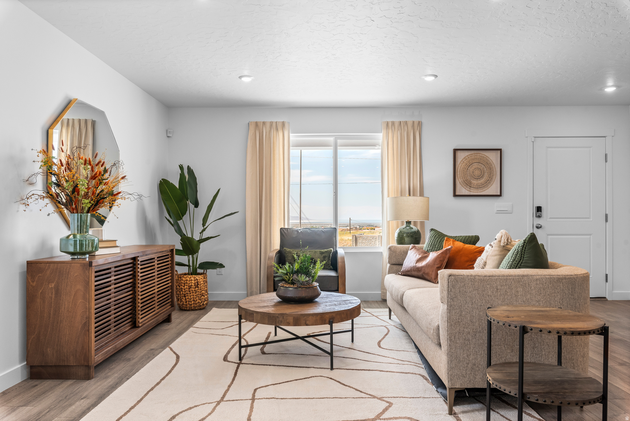 WESTERN ACRES - Residential