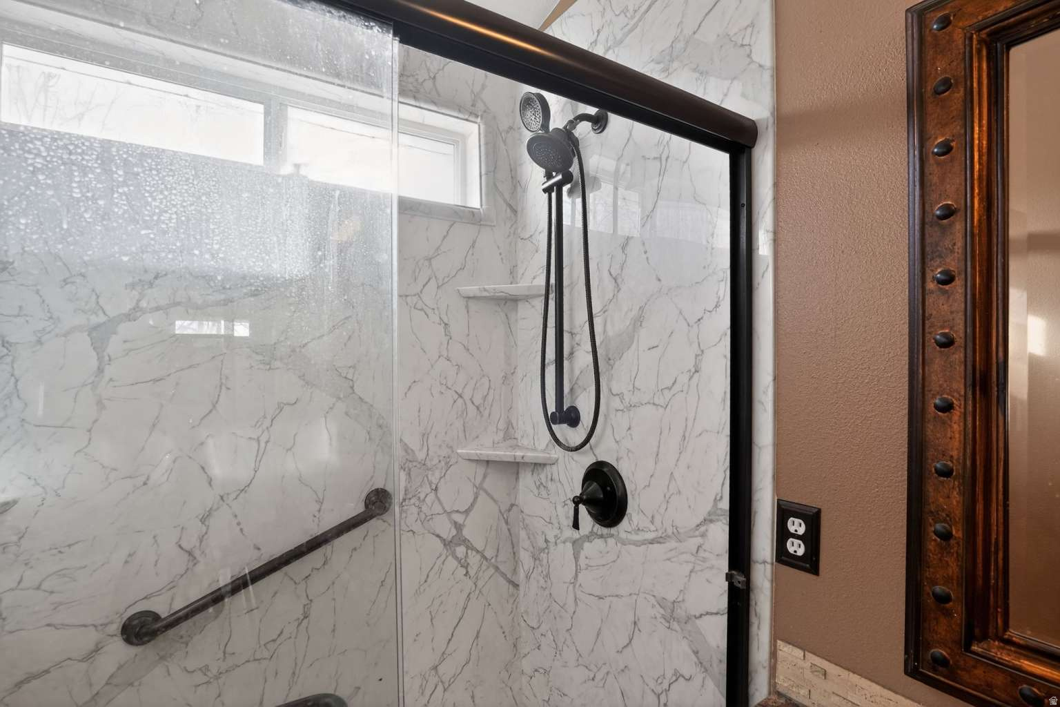 MEADOWS - Residential