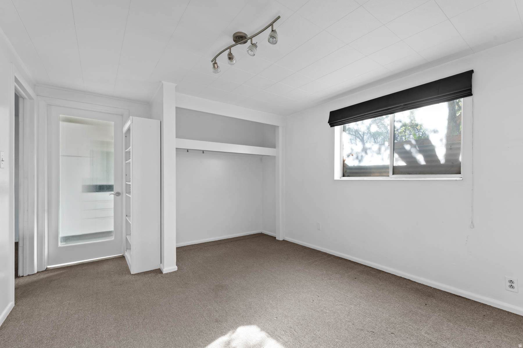 VERDANT HEIGHTS - Residential