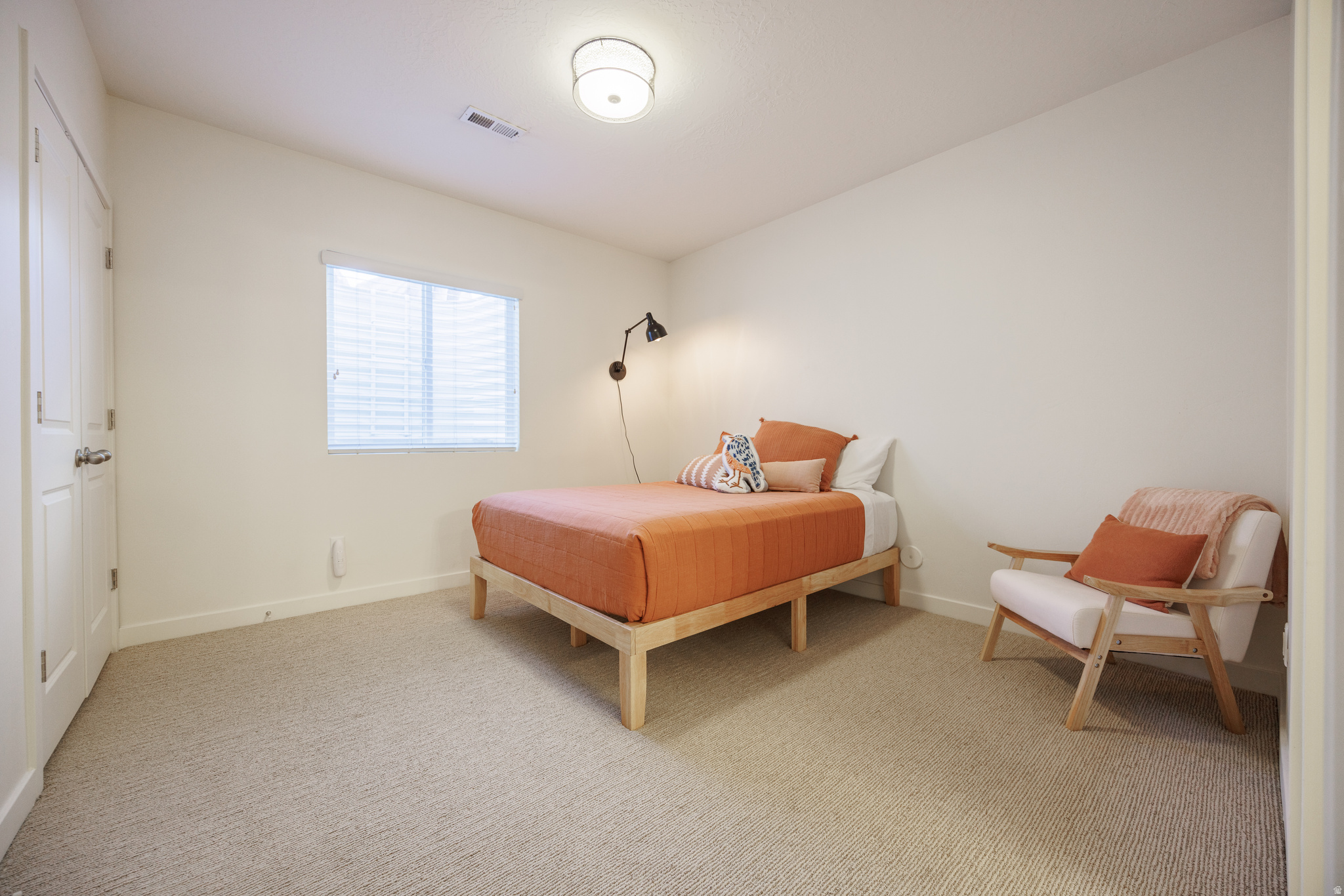 DAYBREAK - Residential