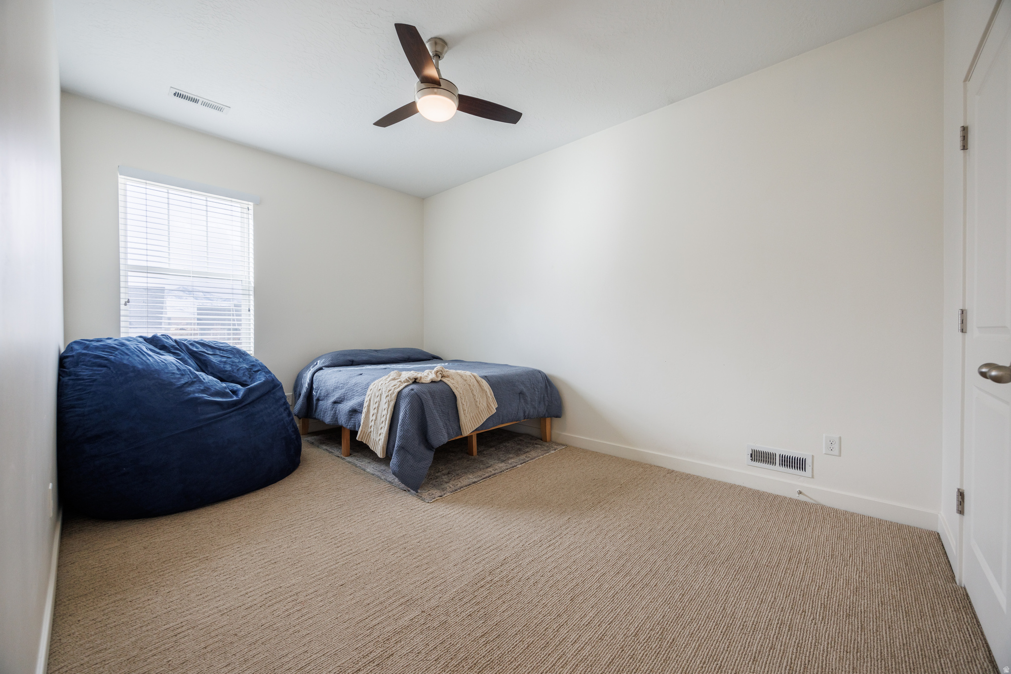 DAYBREAK - Residential