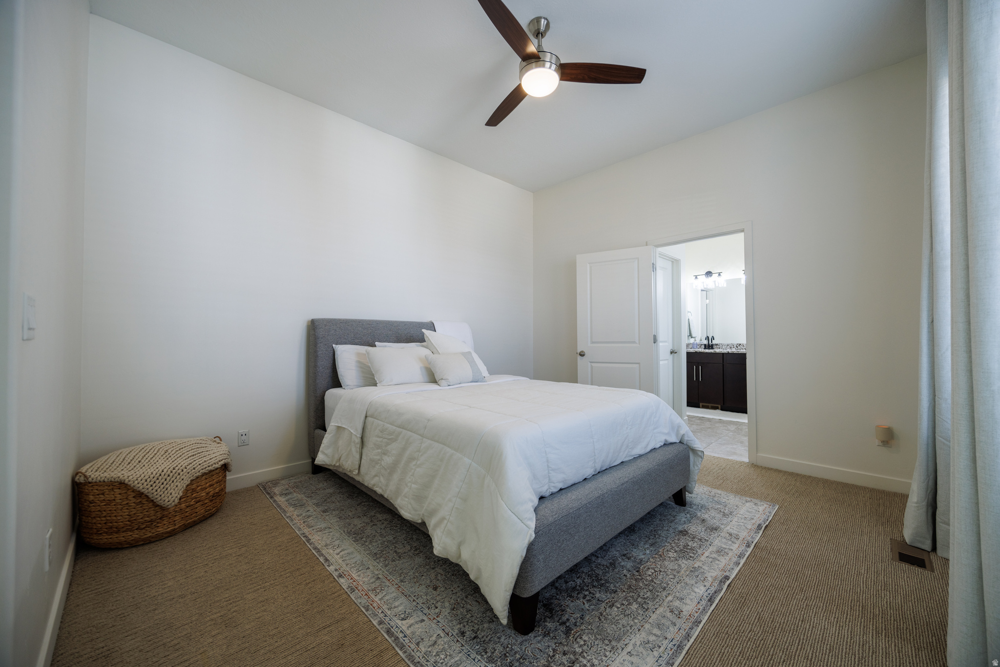 DAYBREAK - Residential