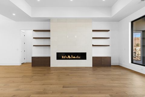 Tiny photo for 104 E 1060 S, Ivins, UT 84738 (MLS # 2161845)