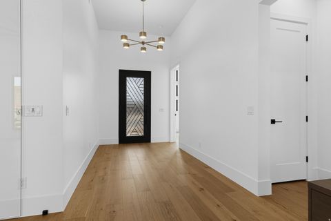 Tiny photo for 104 E 1060 S, Ivins, UT 84738 (MLS # 2161845)