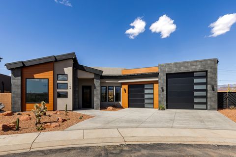 Photo of 104 E 1060 S, Ivins, UT 84738 (MLS # 2161845)