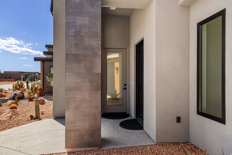 Tiny photo for 104 E 1060 S, Ivins, UT 84738 (MLS # 2161845)