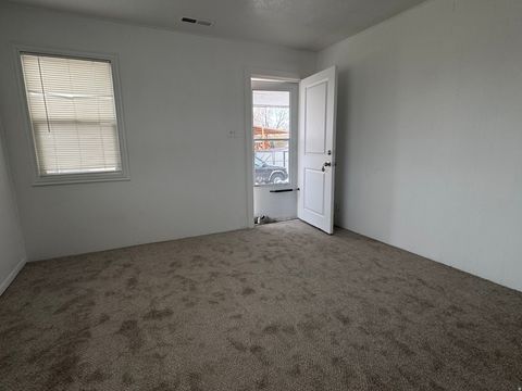 Tiny photo for 4856 S 300 W, Washington Terrace, UT 84405 (MLS # 2126294)
