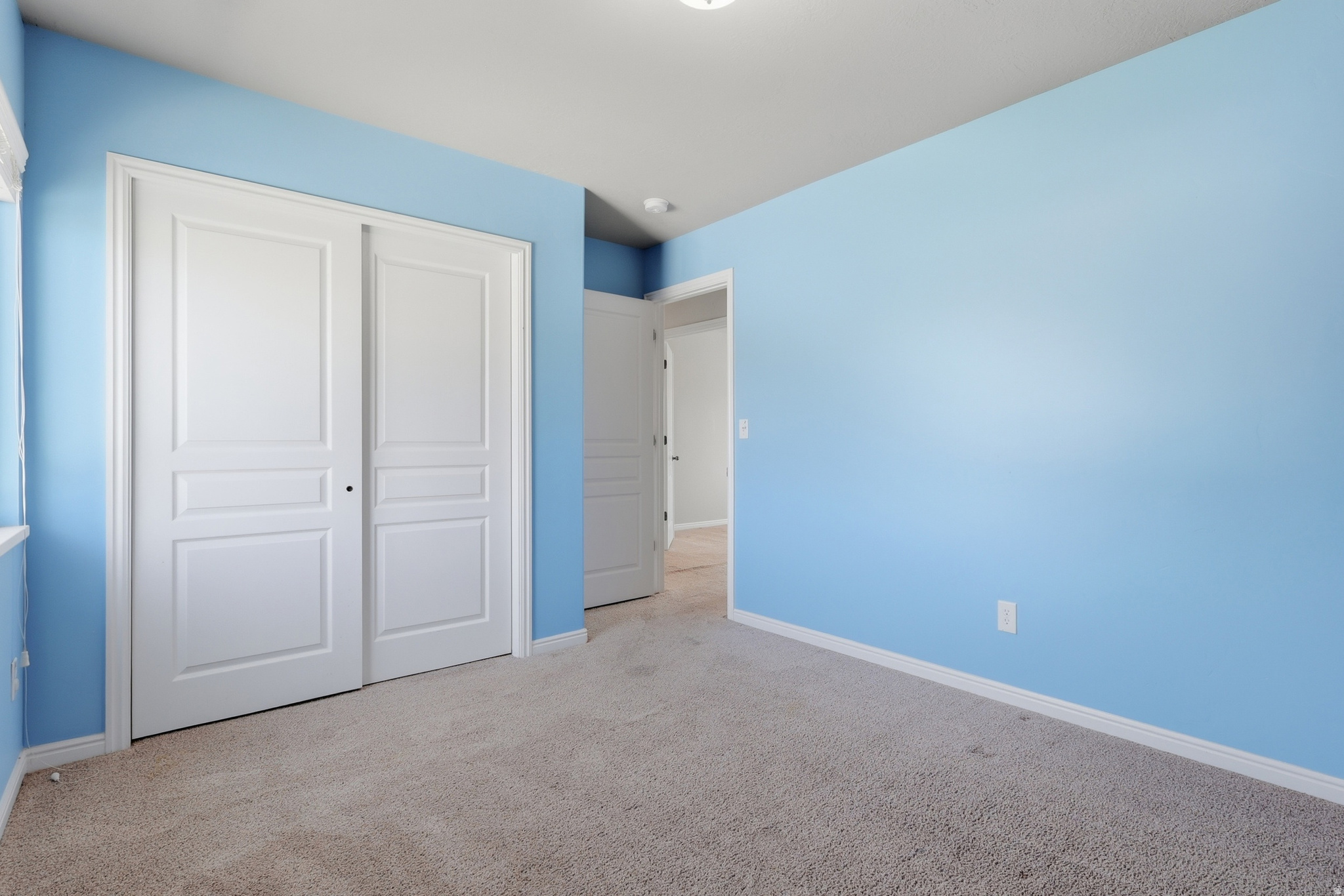 MOUNTAIN VIEW ESTATE - Residential