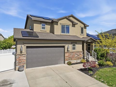 Homes For Sale - 2068 W 1500<br/> Davis County, Woods Cross, UT 84087