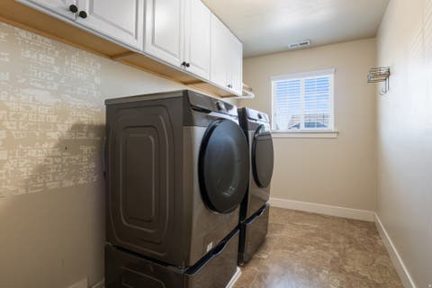 Tiny photo for 467 E RUE DE PARIS, Vineyard, UT 84059 (MLS # 2166456)